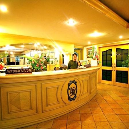 Villa Margarita Hotel Davao Экстерьер фото