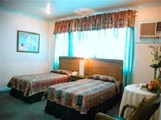 Villa Margarita Hotel Davao Экстерьер фото